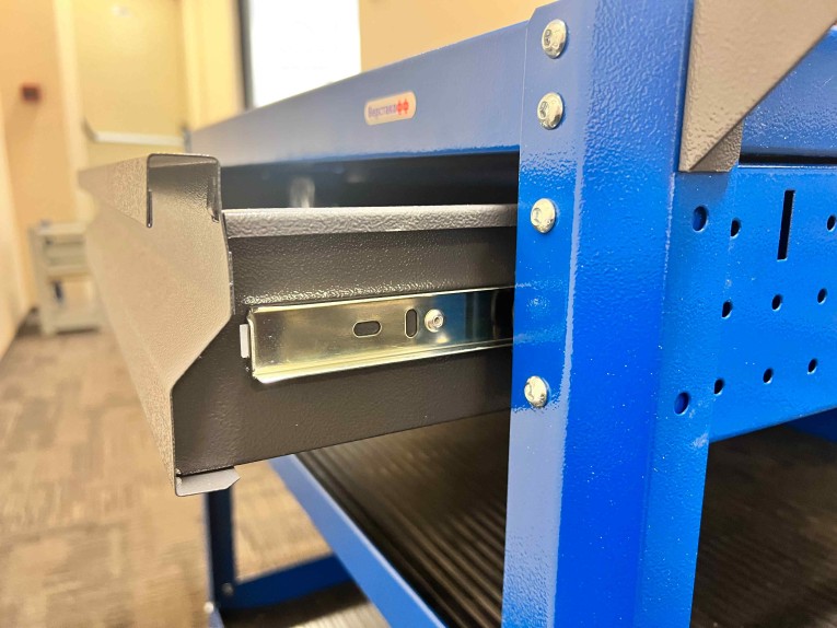 Тележка инструментальная PLC 9507.1 купить в Красноярске Тележка инструментальная PLC 9507.1 купить в Красноярске