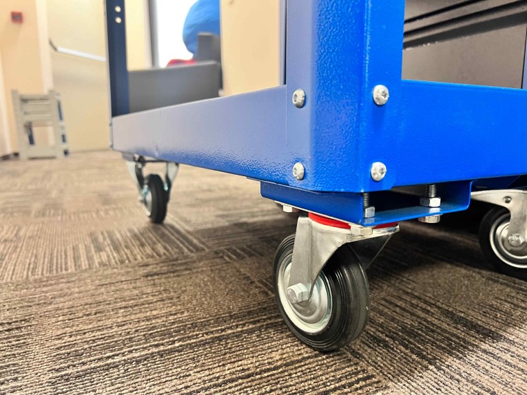 Тележка инструментальная PLC 9507.1 купить в Красноярске Тележка инструментальная PLC 9507.1 купить в Красноярске