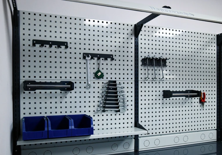 Верстак FBK 205.47.4-2F купить в Красноярске Верстак FBK 205.47.4-2F купить в Красноярске