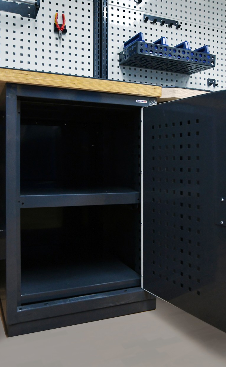 Верстак FBK 205.57.4-2F купить в Красноярске Верстак FBK 205.57.4-2F купить в Красноярске