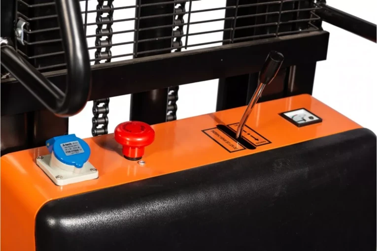 Штабелер электрический самоходный 1,2 т - 3 м Вилы: 1150 , Гелевая АКБ, CL1230J SIBLINE купить в Красноярске Штабелер электрический самоходный 1,2 т - 3 м Вилы: 1150 , Гелевая АКБ, CL1230J SIBLINE купить в Красноярске